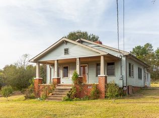 600 E Preston McDaniel Rd, Pickens, SC 29671