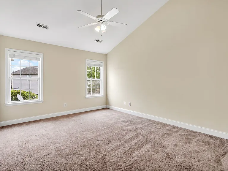 213 Whitehill Rd — Photo 18