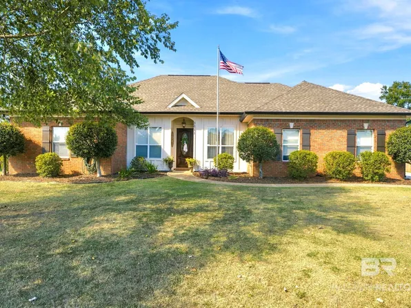9611 Silverwood Dr, Fairhope, AL 36532