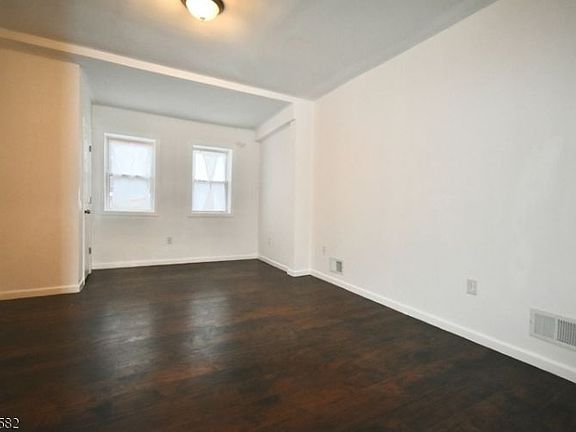 2nd image of 173-175 Brookdale Ave #1