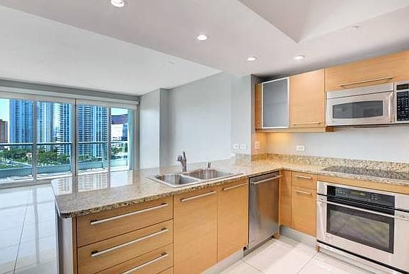 4th image of 222 Karen Ave Floor 16