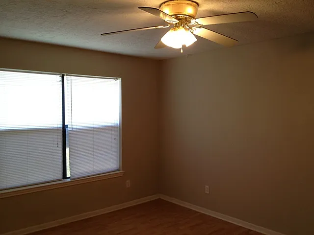 1636-B Post Rd #1 — Photo 24