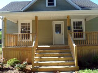 210 McKinley St, Georgetown, IL 61846