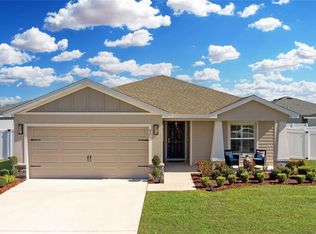921 1st Dr, Eagle Lake, FL 33839