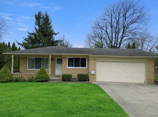 2235 Chesley Dr, Sterling Heights, MI 48310