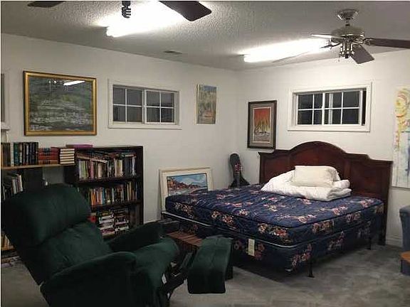 3rd image of 1524 W Palmetto Fort Dr