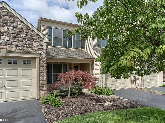 4th image of 731 Creek Side Dr
