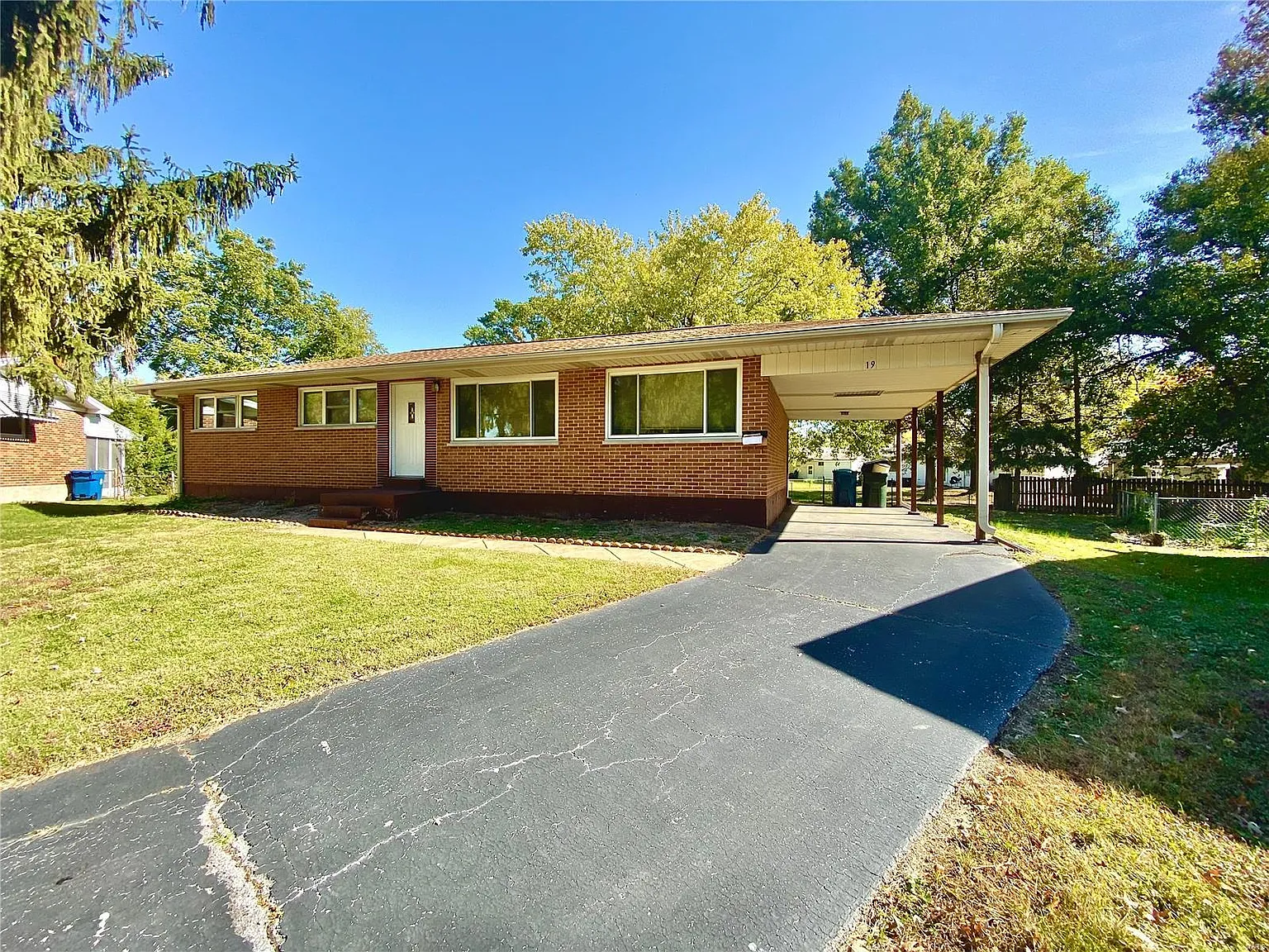 19 Tamma Ln photo 1
