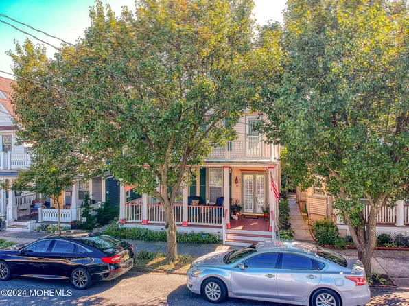 72 Heck Avenue, Ocean Grove, NJ 07756