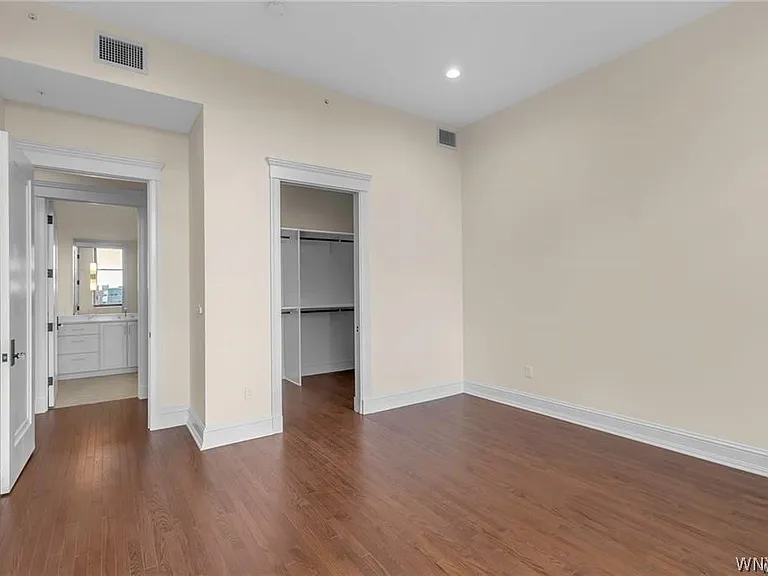 674 Main St #3 — Photo 37
