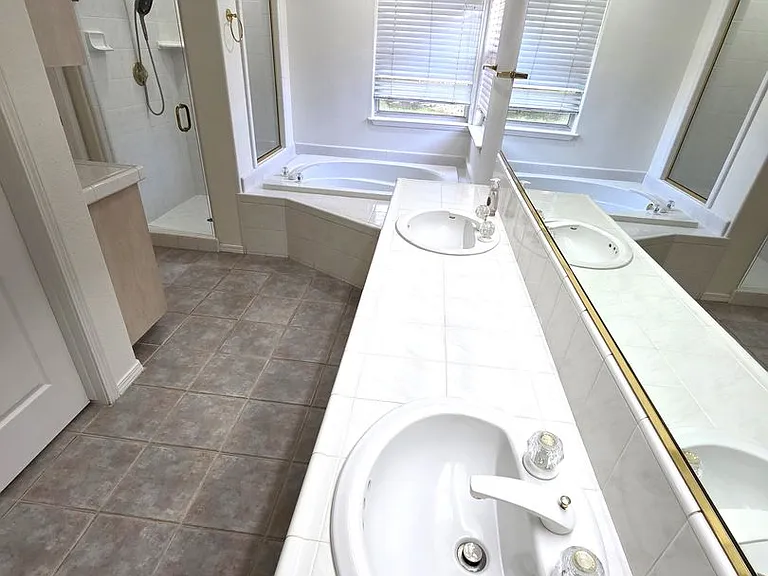 1417 E Laura Ct — Photo 12