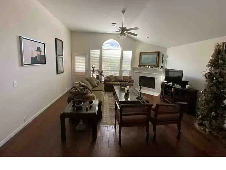 21234 Rio Sabinal — Photo 29