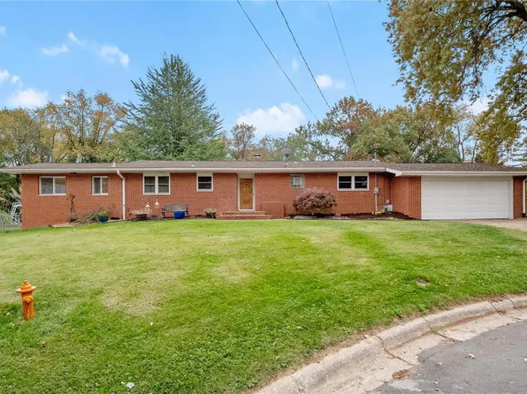 118 Cedar Ln, East Alton, IL 62024