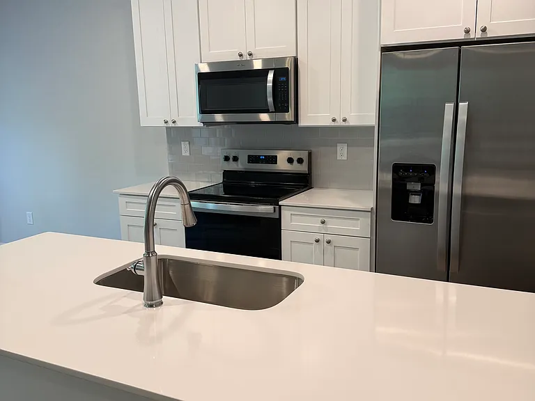 214 Abbotts Crossing Cir — Photo 2