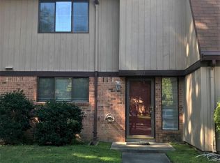 1003 N Green Dr, Newport News, VA 23602
