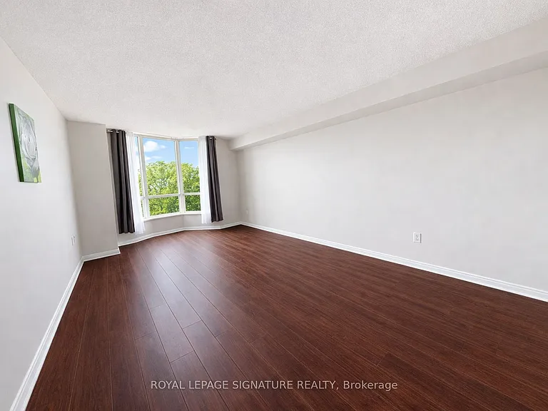 309 Major Mackenzie Dr E #501 — Photo 11