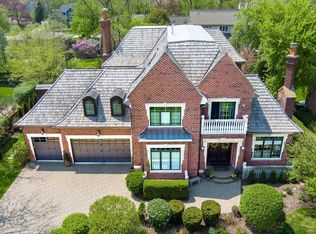 1420 Brandon Rd, Glenview, IL 60025