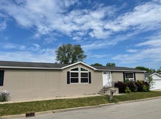 608 Valene Dr LOT 224, Park City, IL 60085