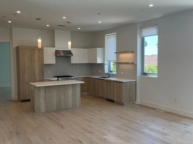 8210 W Fountain Ave #302 — Photo 12