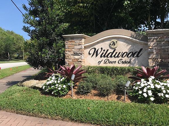 3rd image of 426 Deer Creek Wildwood Lane