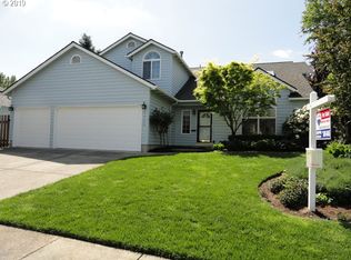 17734 NW Elkcrest Ct, Portland, OR 97229