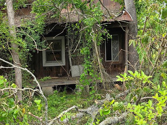 2nd image of 118 County Road 5239