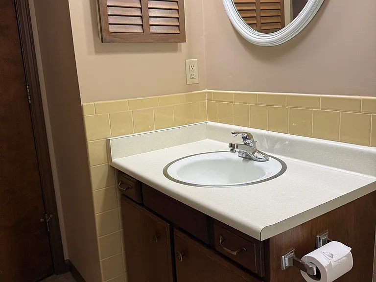 1119 Morningside Dr — Photo 18