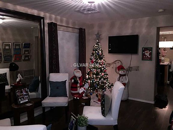 5th image of 6070 Peaceful Creek St