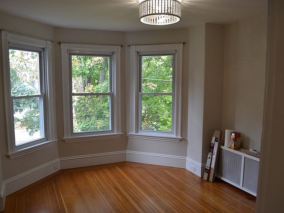 4th image of 66 Hoyle St APT 4