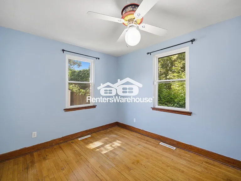 2211 North St — Photo 9