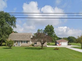 5912 E Calla Rd, New Middletown, OH 44442