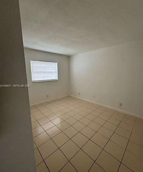 241 SE 9th Ave #105 — Photo 7