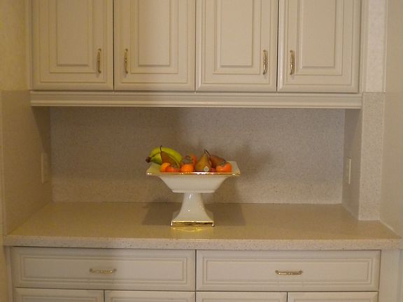4th image of 760 Glendenning Way