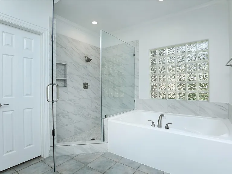 1715 Cottage Landing Ln — Photo 29
