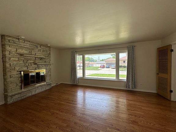 5th image of 10200 Kedvale Ave