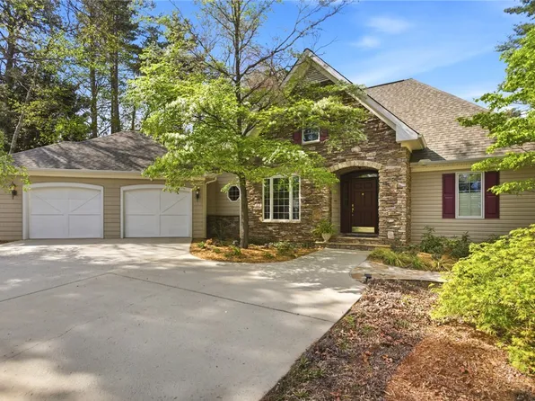 234 Bay View Dr, Salem, SC 29676