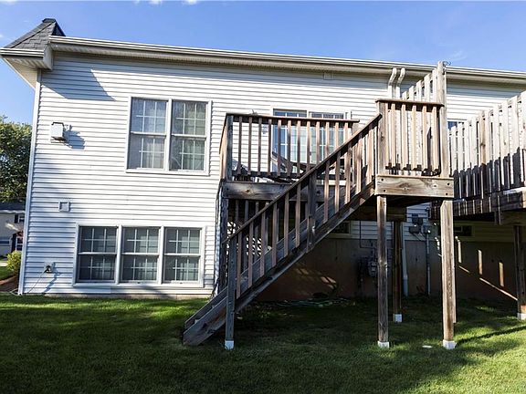 2nd image of 56 Park Lane Ct