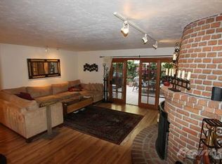 8125 Manitoba St APT 3, Playa Del Rey, CA 90293