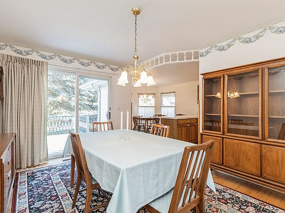 5th image of 431 Tanager Dr