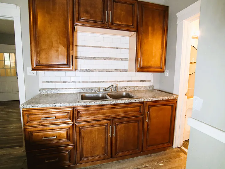 10514 Mount Auburn Ave #2 — Photo 17