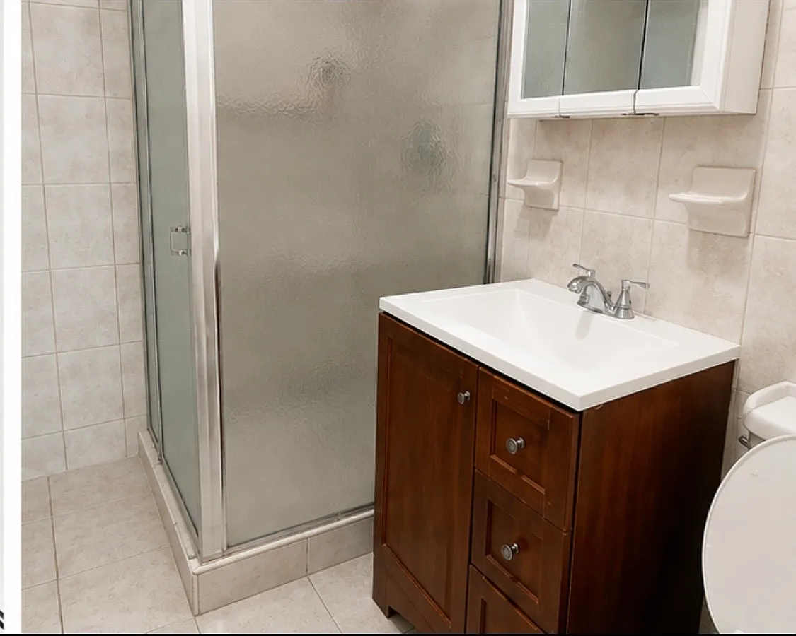 2 bed, 865 sqft, $2,500 — Photo 3