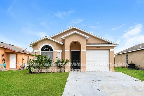 1529 Ridge Pointe Dr Photo 1