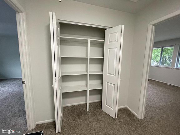 2nd image of 731 Myrtle Ave