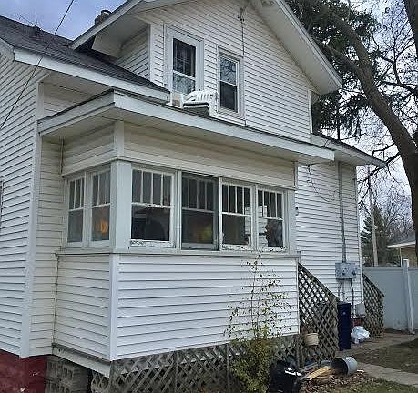2nd image of 400 Washington Ave