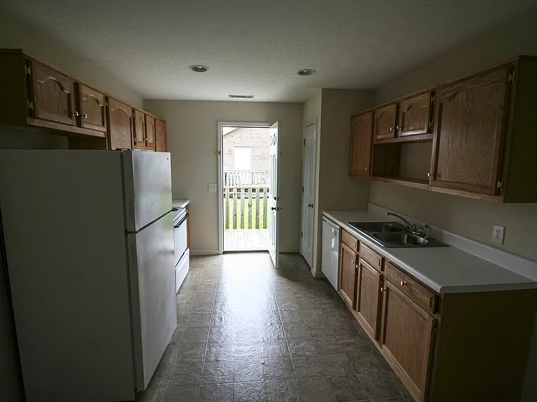 845 Kinniard Rd — Photo 7