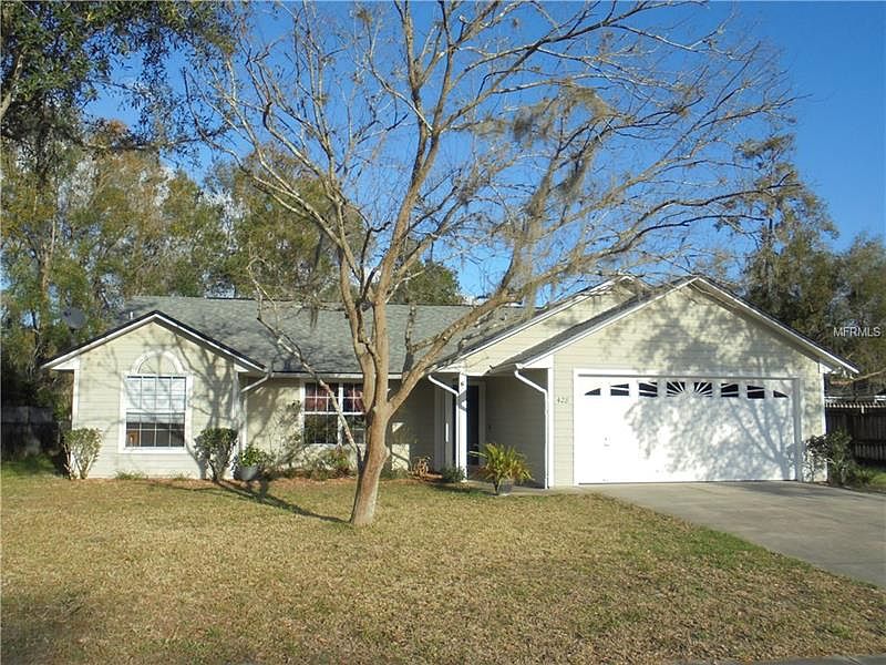 1st image of 428 Berwick Cir