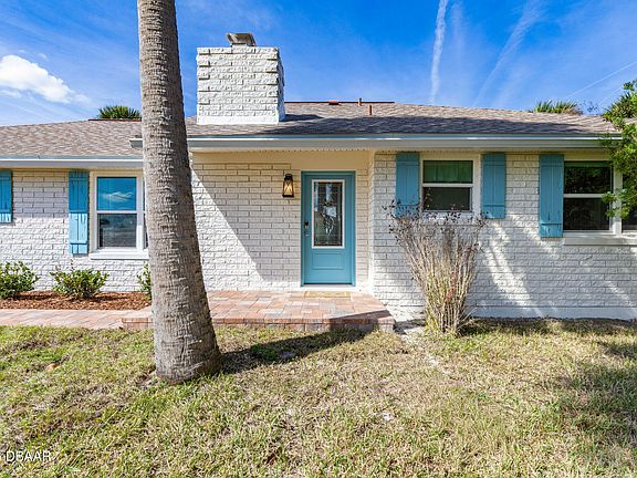 5th image of 2413 S Flagler Ave