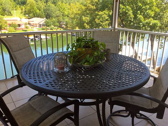 screened porch