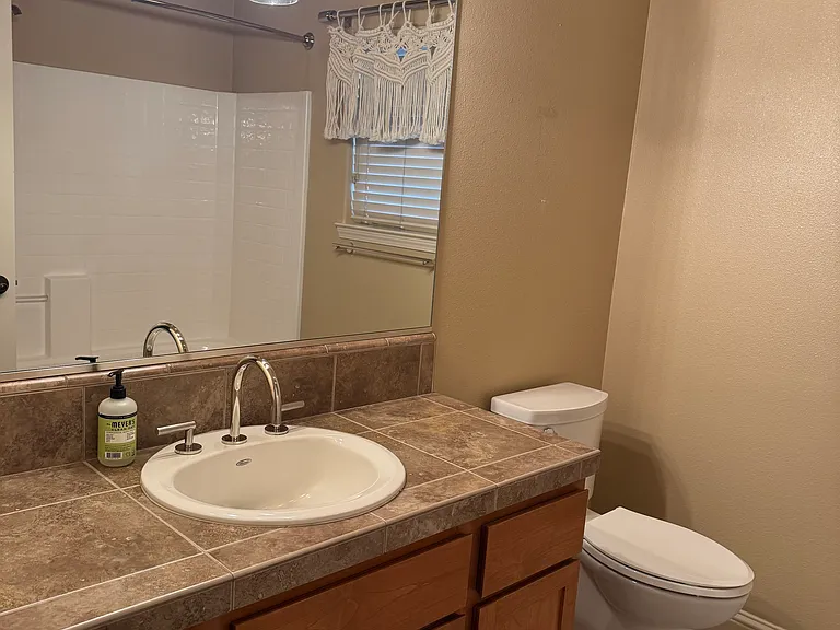 1170 Sunriver Ln — Photo 11
