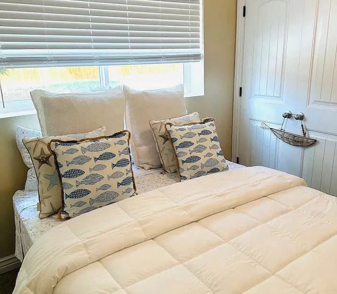 2 bed, 900 sqft, $675 — Photo 1